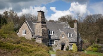 Stoneywell Cottage